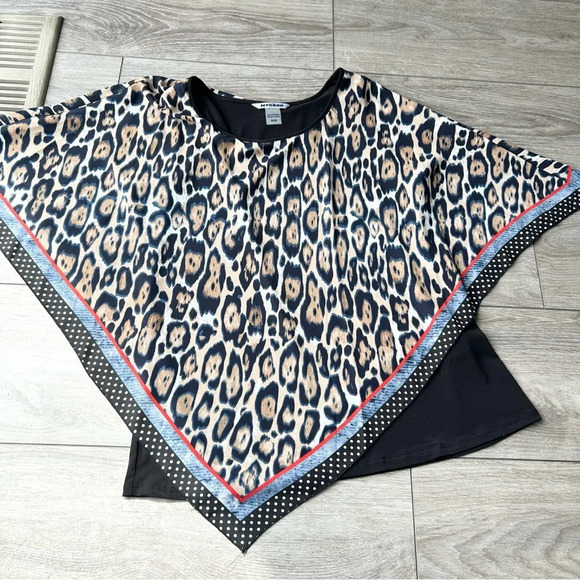 Nygard  Leopard Print Poncho Style Overlay Blouse - Picture 4 of 13